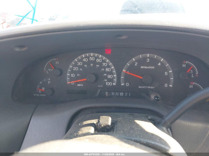 2000 Ford F-150 Lariat/Work Series/Xl/Xlt VIN: 1FTRX17W2YKA51244 Lot: 43791839