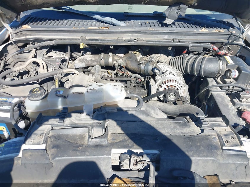 2003 Ford F-350 Lariat/Xl/Xlt VIN: 1FTSW31FX3EA73637 Lot: 43791902