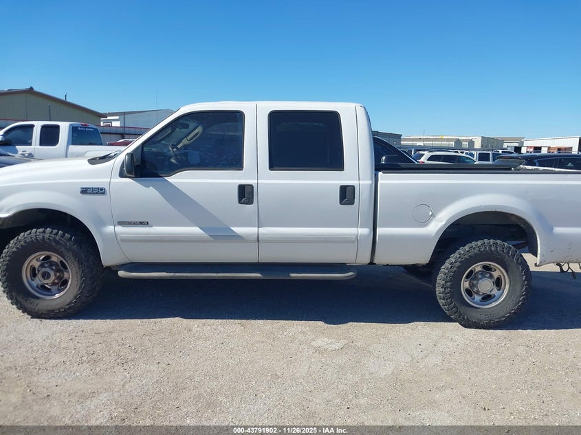2003 Ford F-350 Lariat/Xl/Xlt VIN: 1FTSW31FX3EA73637 Lot: 43791902