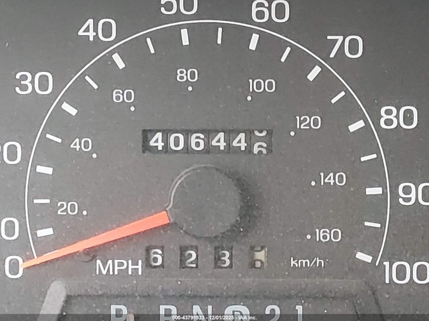 2001 Ford F-250 Lariat/Xl/Xlt VIN: 1FTNW20F81EB73483 Lot: 43791923