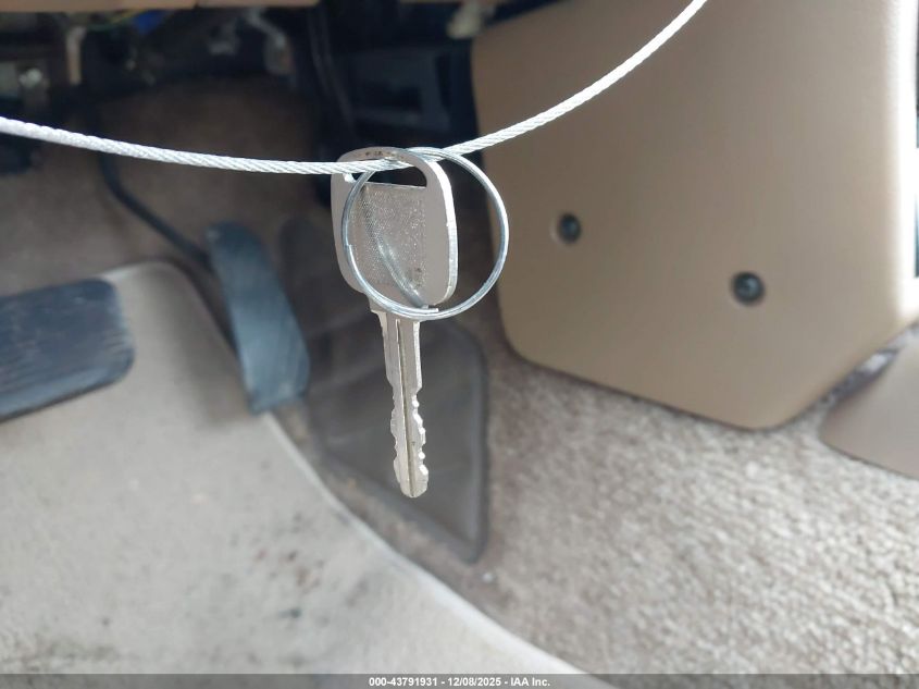 1991 Mazda B2200 Short Bed VIN: JM2UF1137M0129241 Lot: 43791931