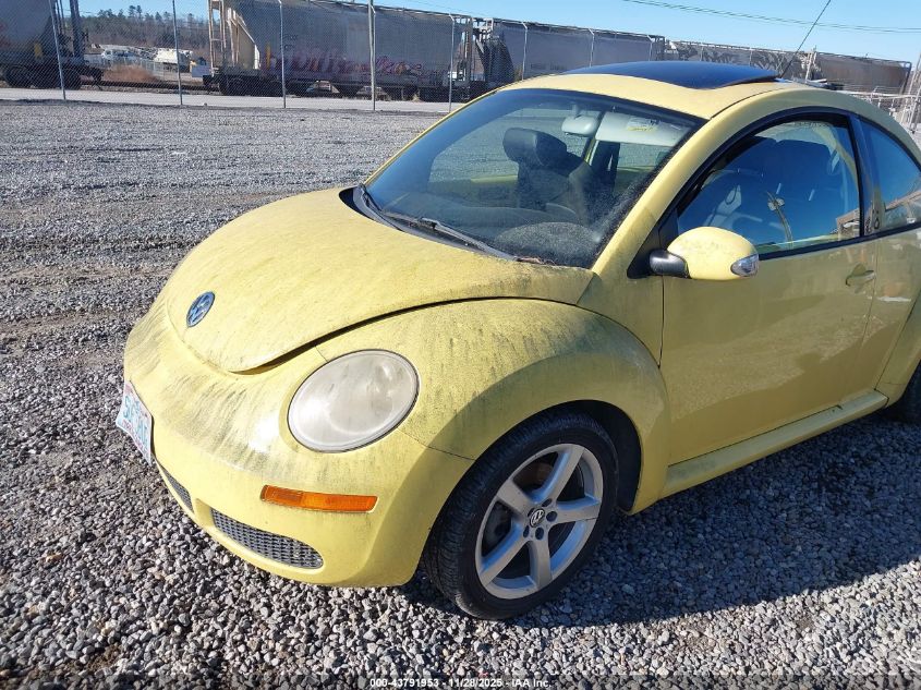 2010 Volkswagen New Beetle 2.5L VIN: 3VWRW3AGOAMO26368 Lot: 43791953