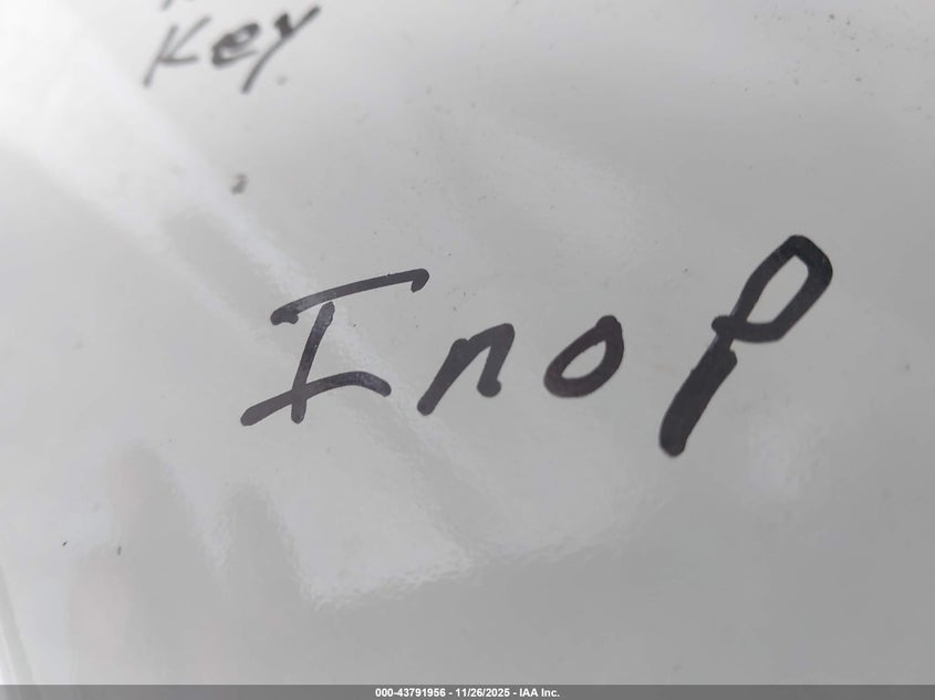 2008 Honda Fit Sport VIN: JHMGD386X8S067331 Lot: 43791956