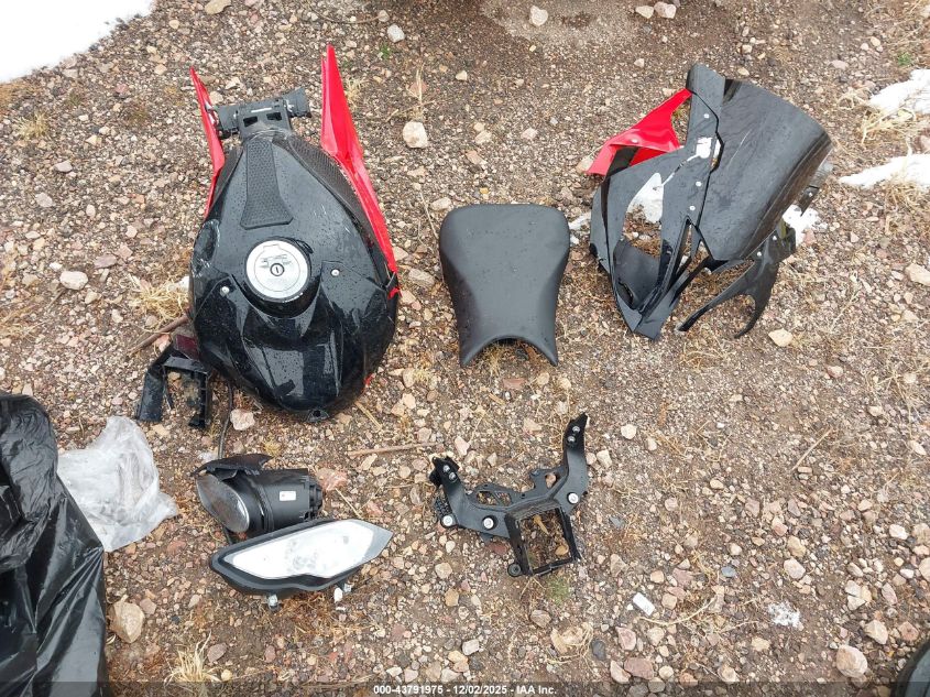 2016 BMW S 1000 Rr VIN: WB10D2104GZ354329 Lot: 43791975