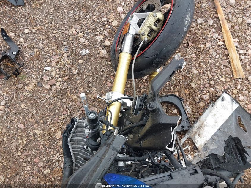 2016 BMW S 1000 Rr VIN: WB10D2104GZ354329 Lot: 43791975