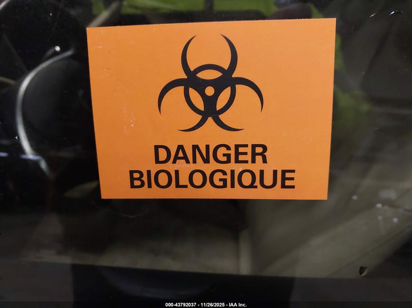 2013 Tesla Model S VIN: 5YJSA1DN0DFP12047 Lot: 43792037