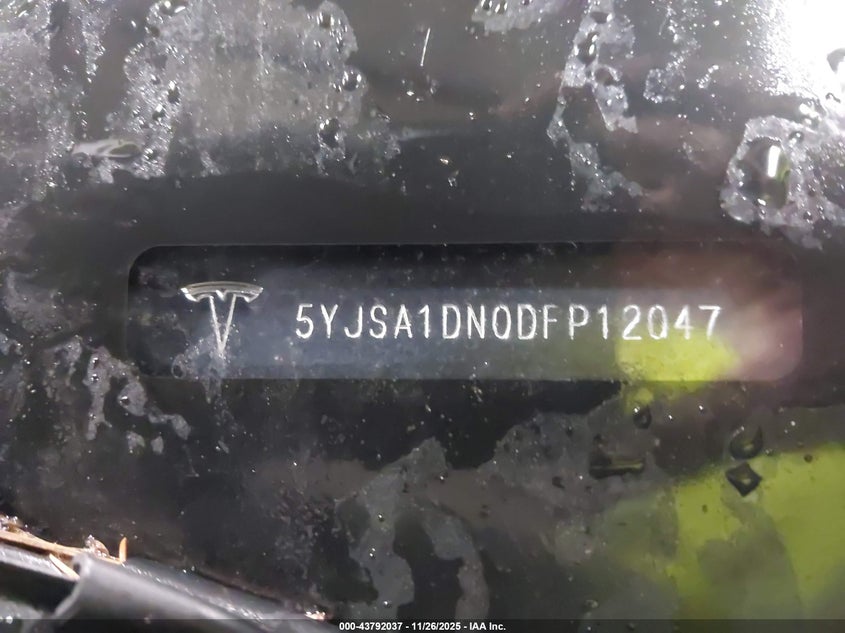 2013 Tesla Model S VIN: 5YJSA1DN0DFP12047 Lot: 43792037