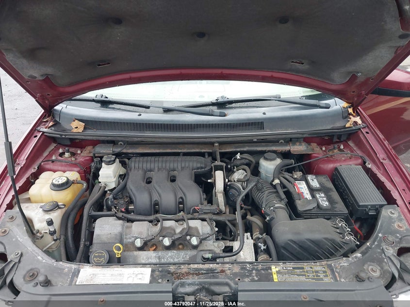 2005 Ford Freestyle Limited VIN: 1FMDK06175GA15116 Lot: 43792047