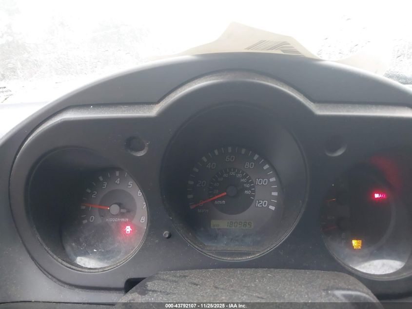 2002 Nissan Xterra Xe VIN: 5N1ED28T42C597753 Lot: 43792107