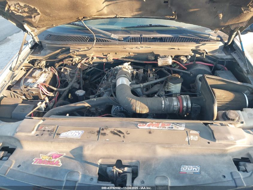 2000 Ford F-150 Lariat/Work Series/Xl/Xlt VIN: 1FTRX18L7YKB40392 Lot: 43792152