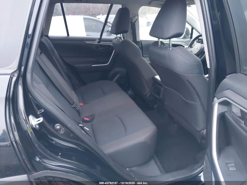 2019 Toyota Rav4 Le VIN: JTMH1RFV5KD017573 Lot: 43792157