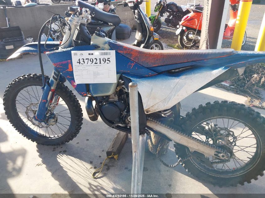 2024 Ktm 300 Xc-W Tpi VIN: VBKXWM237RM346305 Lot: 43792195