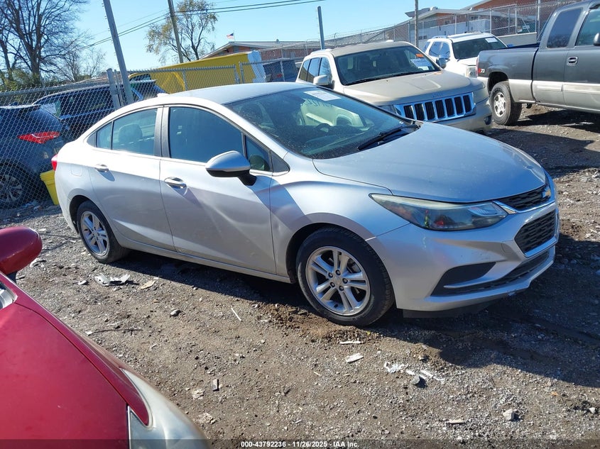 CHEVROLET CRUZE LT AUTO