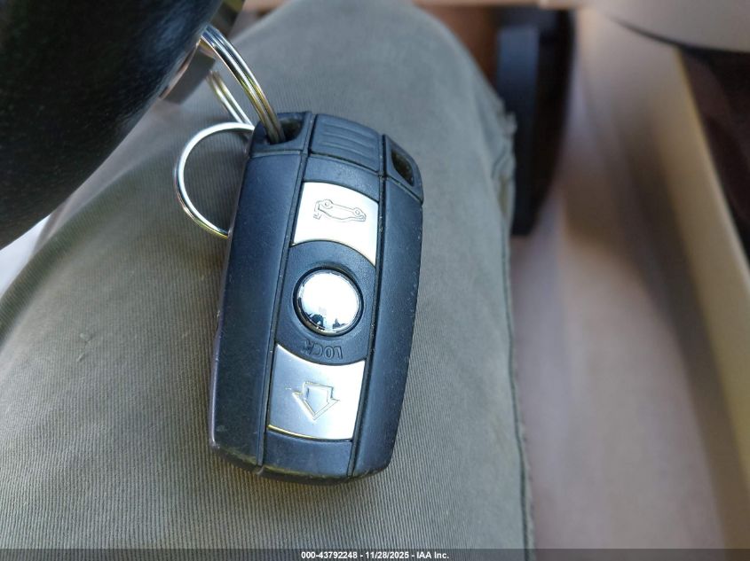 2006 BMW 325I VIN: WBAVB13576KX47165 Lot: 43792248