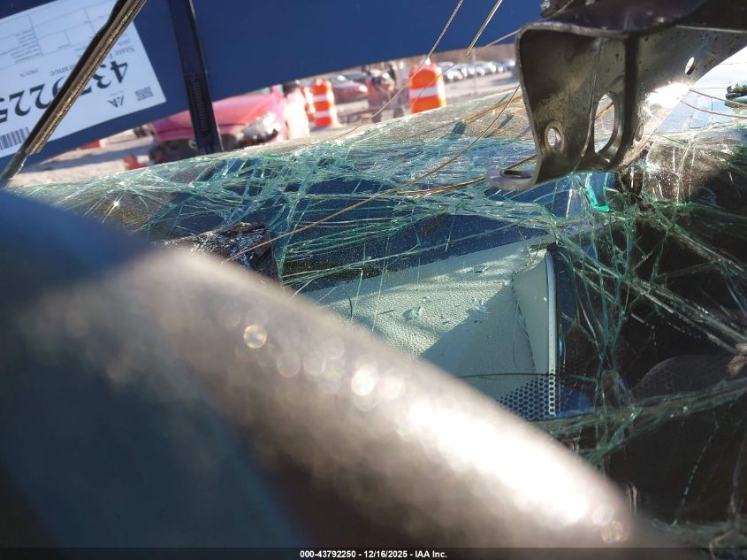 2018 Toyota Prius One VIN: JTDKBRFU2J3587593 Lot: 43792250