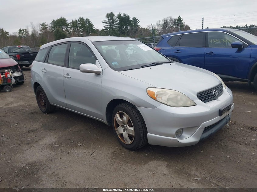 TOYOTA MATRIX 2008. Lot# 43792257. VIN 2T1KR30E38C716503. Photo 1