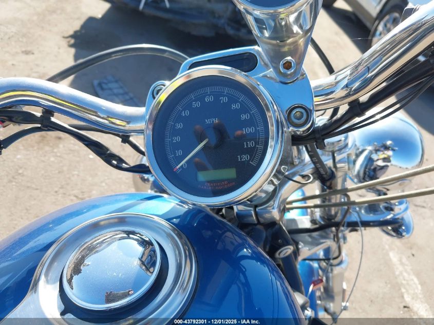 2005 Harley-Davidson Xl1200 C VIN: 1HD1CGP1X5K405313 Lot: 43792301