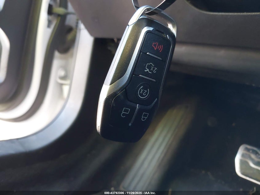 2014 Ford Fusion Energi Titanium VIN: 3FA6P0SU0ER357441 Lot: 43792306