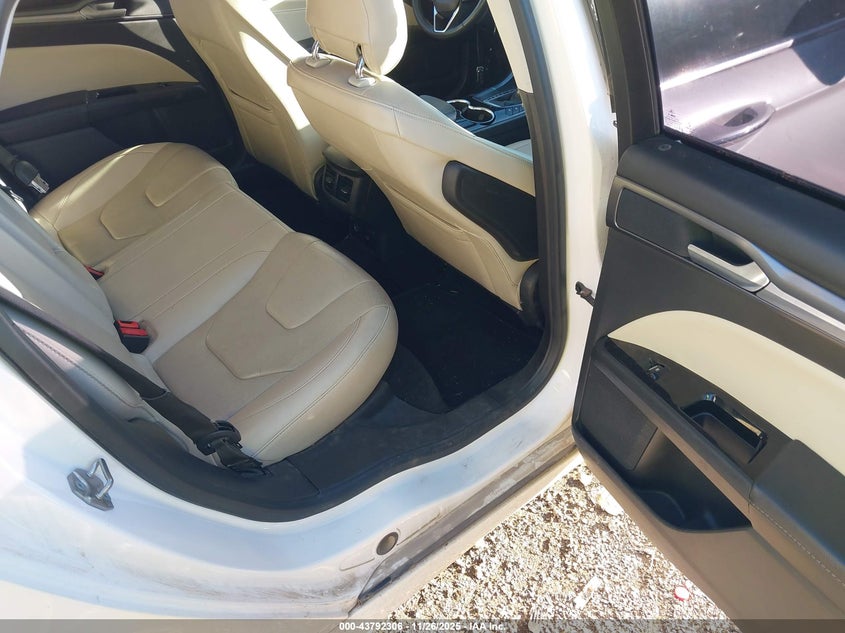 2014 Ford Fusion Energi Titanium VIN: 3FA6P0SU0ER357441 Lot: 43792306