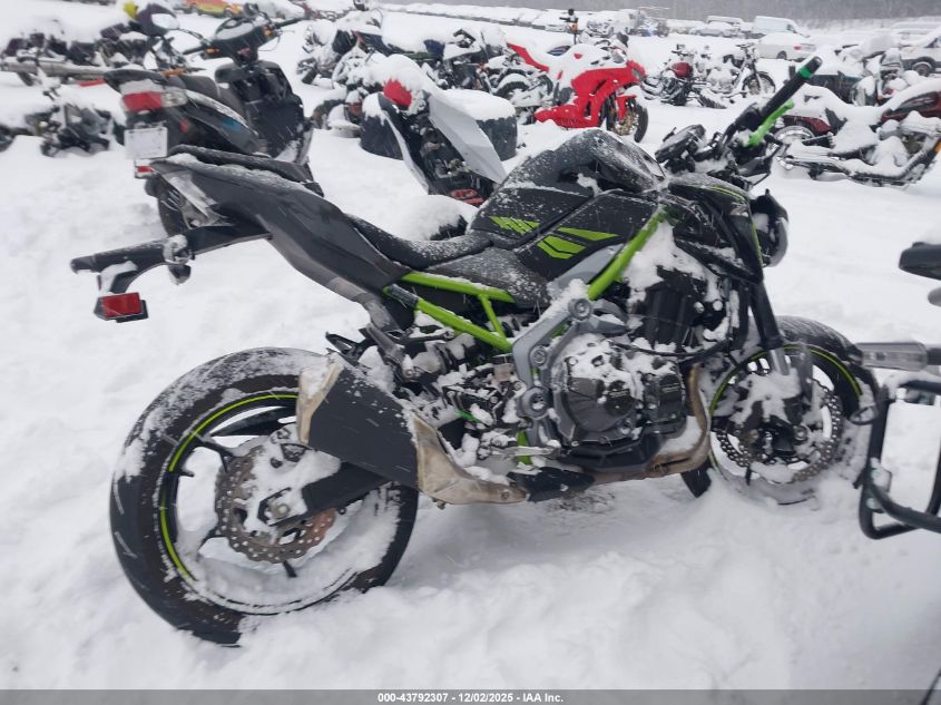 2017 Kawasaki Zr900 VIN: JKAZR2B1XHDA17663 Lot: 43792307