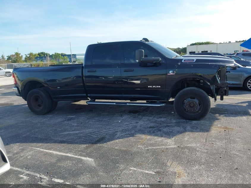 2022 Ram 3500 Tradesman 4X4 8' Box VIN: 3C63RRGL7NG293056 Lot: 43792331