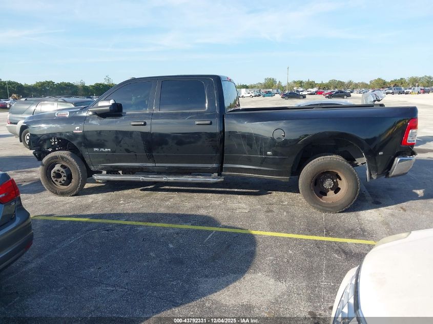 2022 Ram 3500 Tradesman 4X4 8' Box VIN: 3C63RRGL7NG293056 Lot: 43792331