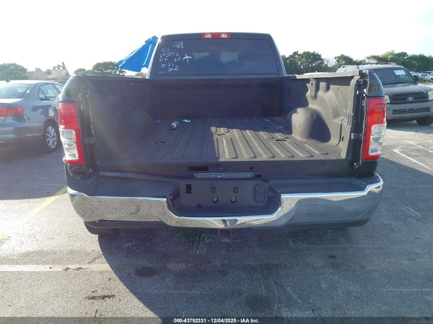 2022 Ram 3500 Tradesman 4X4 8' Box VIN: 3C63RRGL7NG293056 Lot: 43792331