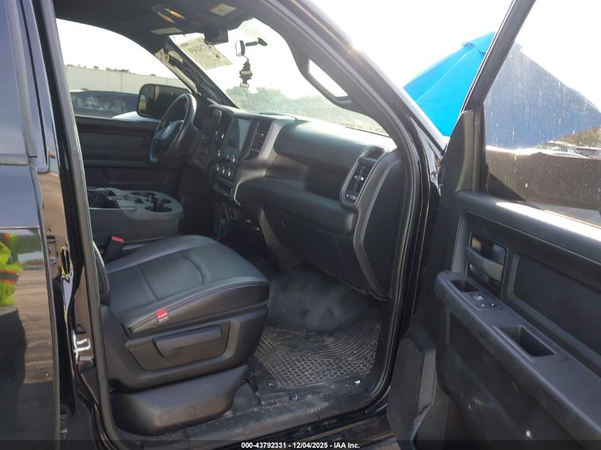 2022 Ram 3500 Tradesman 4X4 8' Box VIN: 3C63RRGL7NG293056 Lot: 43792331