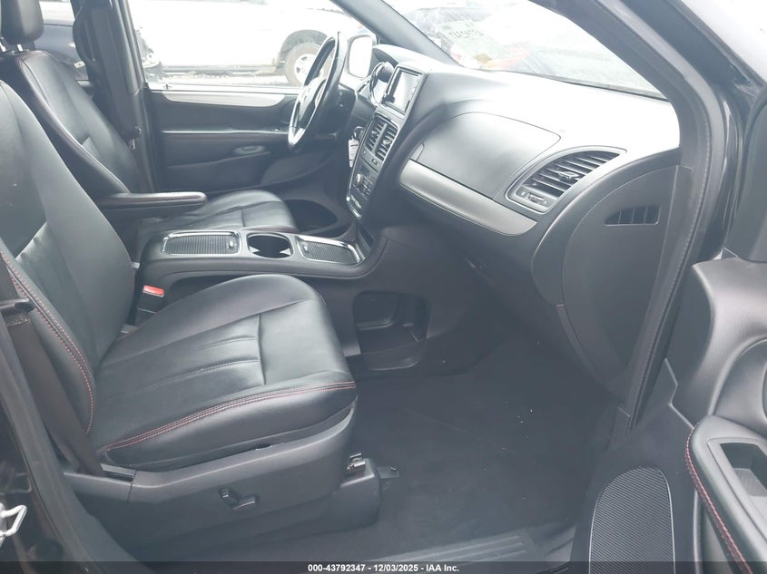 2C4RDGEG9KR518188 2019 DODGE CARAVAN photo no. 5