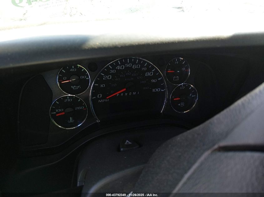 2019 Chevrolet Express 2500 Work Van VIN: 1GCWGAFG1K1287135 Lot: 43792349