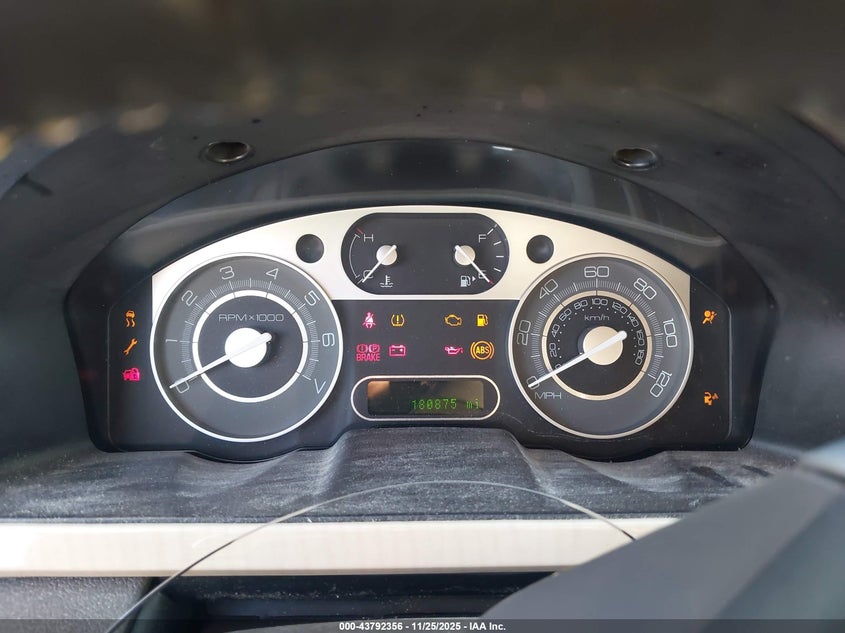 2009 Mercury Sable Premier VIN: 1MEHM42W59G610088 Lot: 43792356