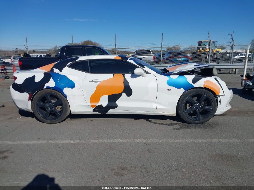 2018 Chevrolet Camaro 1Lt VIN: 1G1FB1RX9J0170197 Lot: 43792388