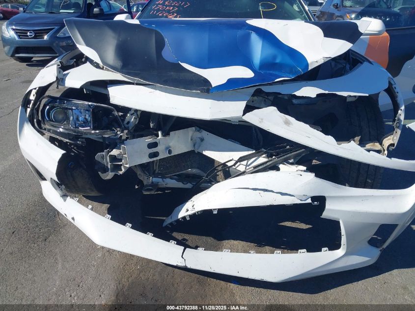 2018 Chevrolet Camaro 1Lt VIN: 1G1FB1RX9J0170197 Lot: 43792388