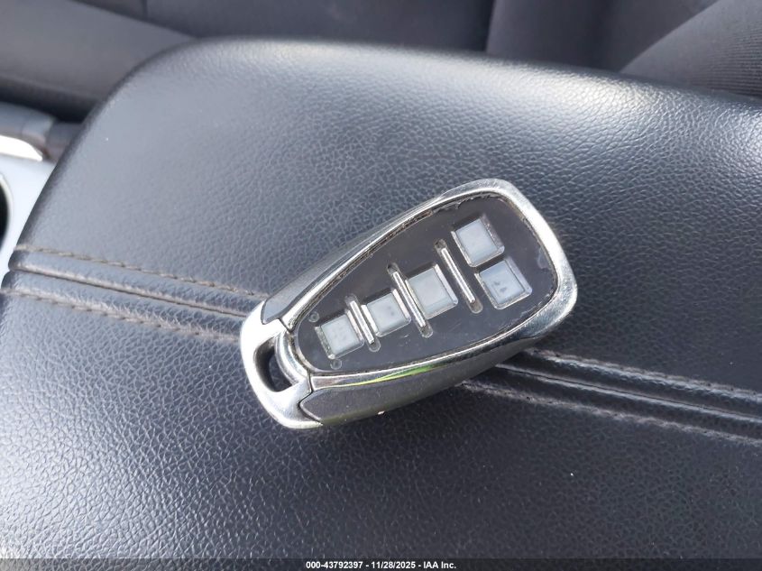 2018 Chevrolet Malibu Lt VIN: 1G1ZD5ST1JF272404 Lot: 43792397