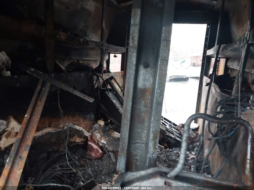 2018 Ford Transit-350 Cutaway VIN: 1FDBW5PM3JKA91442 Lot: 43792413