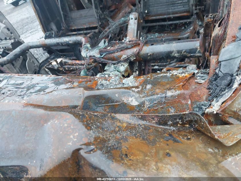 2018 Ford Transit-350 Cutaway VIN: 1FDBW5PM3JKA91442 Lot: 43792413