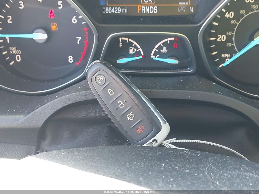 2017 Ford Escape Titanium VIN: 1FMCU0JD4HUB60000 Lot: 43792452