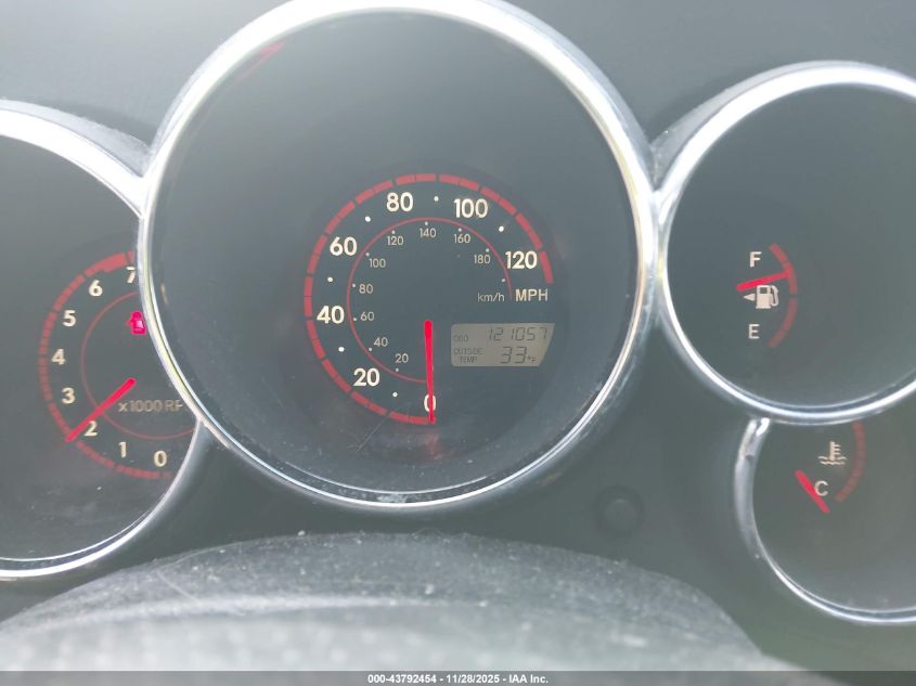 2006 Toyota Matrix Xr VIN: 2T1KR32E66C608810 Lot: 43792454