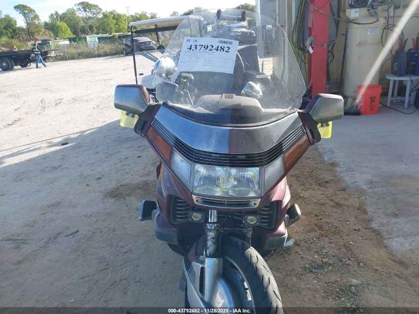 1HFSC2203KA109970 1989 HONDA GL photo no. 5