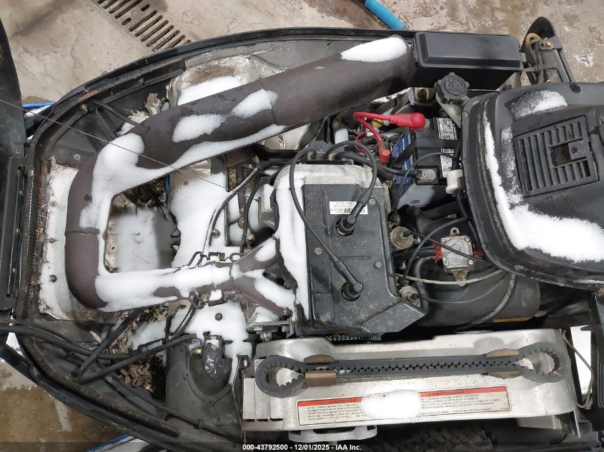 1999 Polaris Indy 340 Deluxe VIN: 4XAL03AS8XC061213 Lot: 43792500