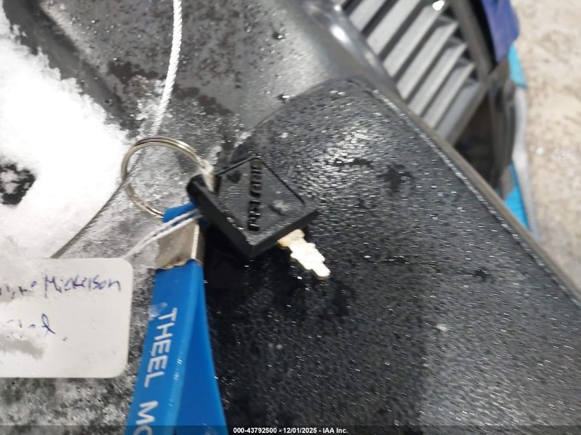 1999 Polaris Indy 340 Deluxe VIN: 4XAL03AS8XC061213 Lot: 43792500