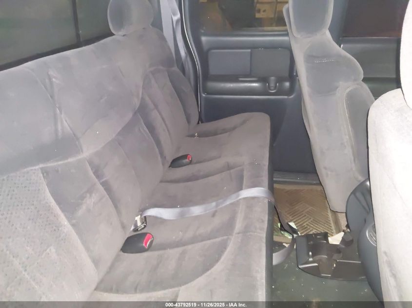 2000 Chevrolet Silverado 1500 Ls VIN: 1GCEK19T7YZ269820 Lot: 43792519