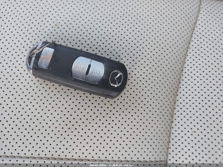 2017 Mazda Mazda3 Grand Touring VIN: JM1BN1M34H1144337 Lot: 43792546