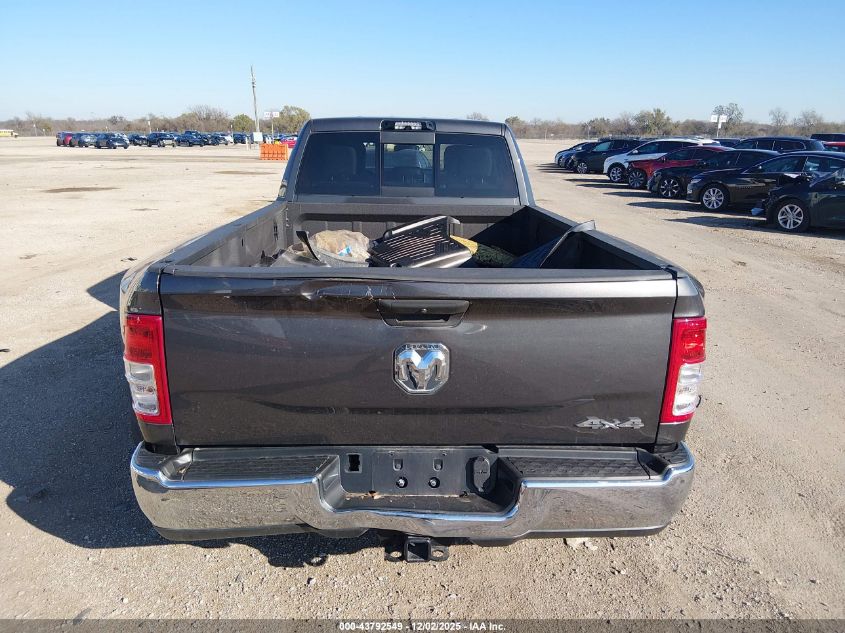 2024 Ram 3500 Tradesman 4X4 8' Box VIN: 3C63RRGL1RG308818 Lot: 43792549