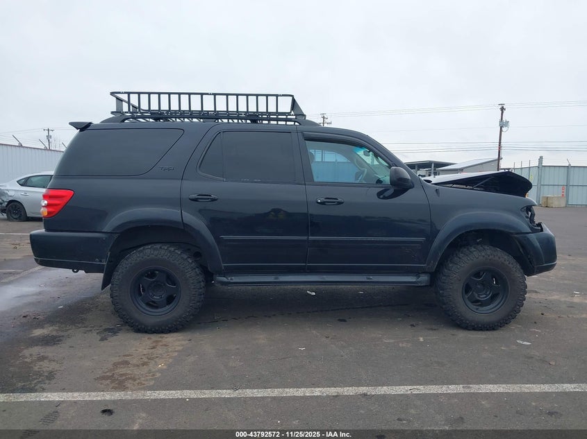 2001 Toyota Sequoia Limited V8 VIN: 5TDBT48A81S045951 Lot: 43792572