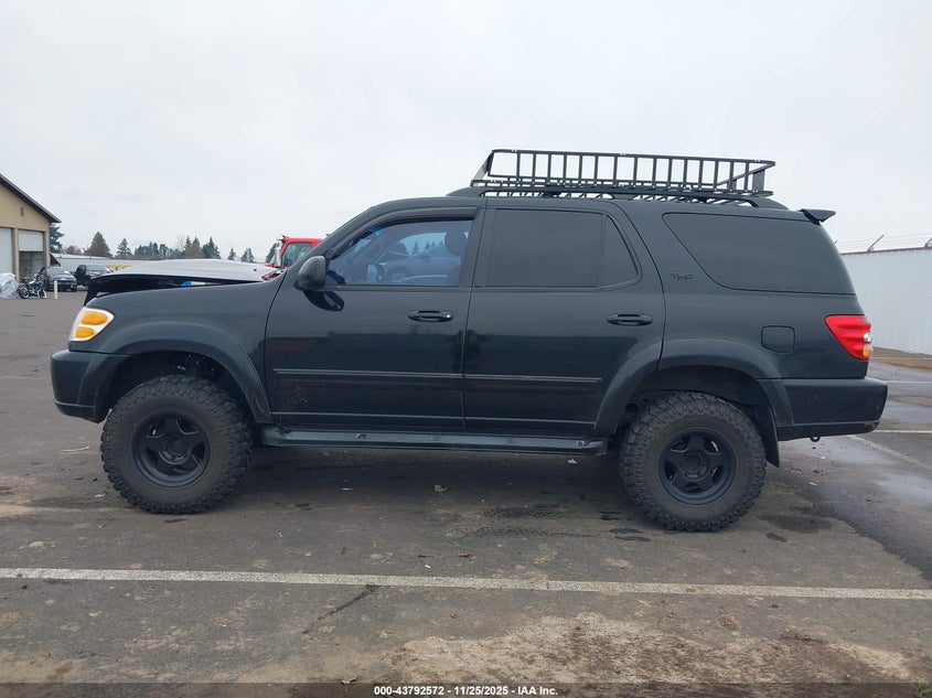 2001 Toyota Sequoia Limited V8 VIN: 5TDBT48A81S045951 Lot: 43792572