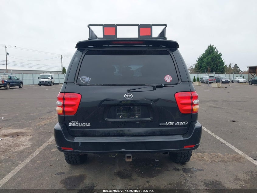 2001 Toyota Sequoia Limited V8 VIN: 5TDBT48A81S045951 Lot: 43792572