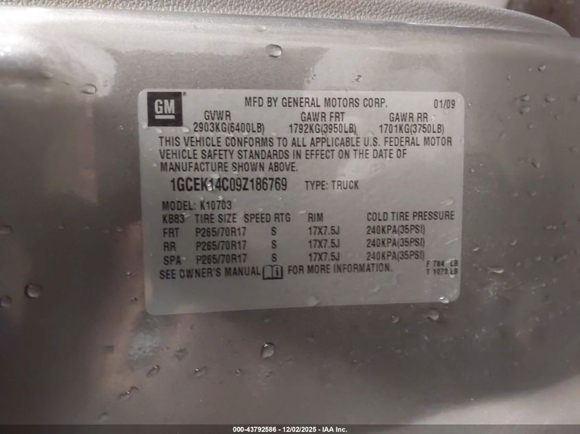 2009 Chevrolet Silverado 1500 Work Truck VIN: 1GCEK14C09Z186769 Lot: 43792586