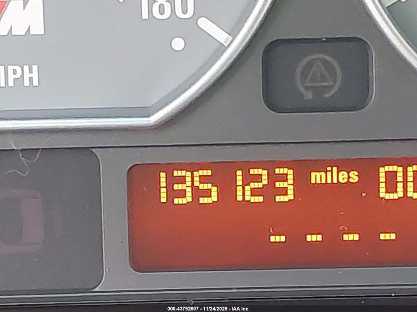 2003 BMW M3 VIN: WBSBL93413JR19662 Lot: 43792607