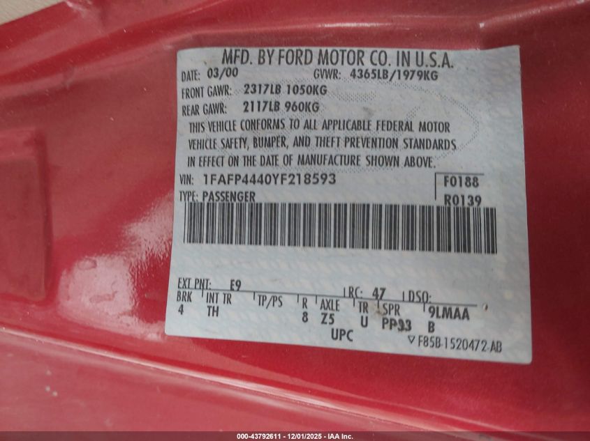 2000 Ford Mustang VIN: 1FAFP4440YF218593 Lot: 43792611